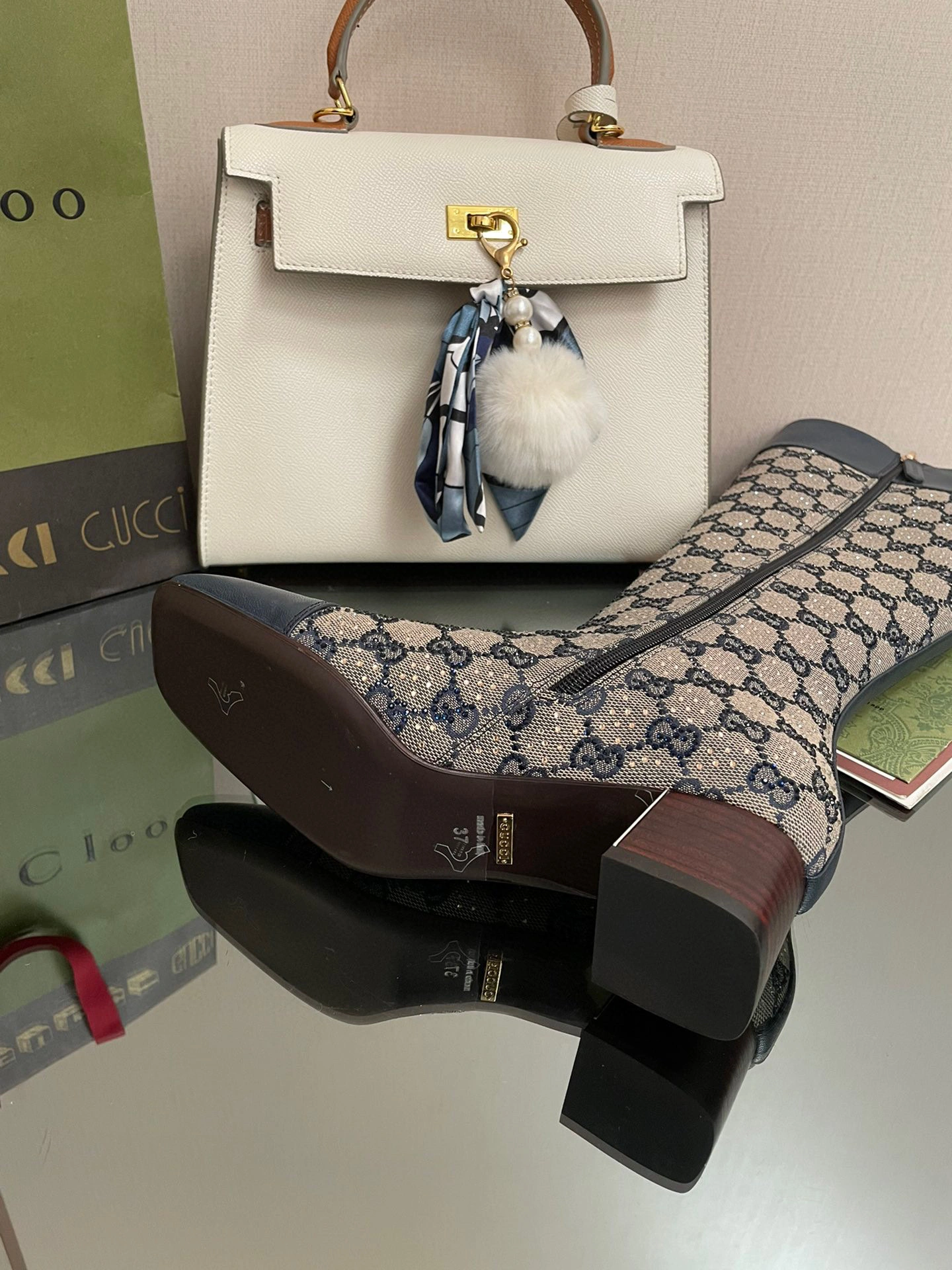 coco- heel height ：4.5CM Sheepskin item:B-X198J2001